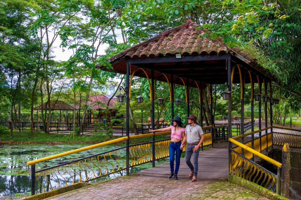 Hotel Campestre La Potra Villavicencio Exterior foto